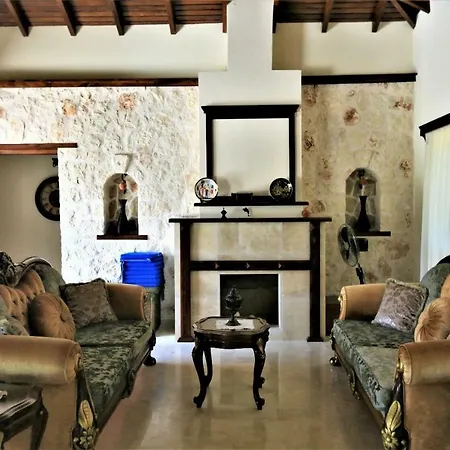 Villa Parica. *