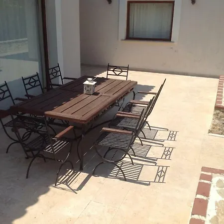 Villa Parica. *