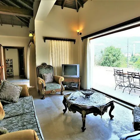 Villa Parica. *
